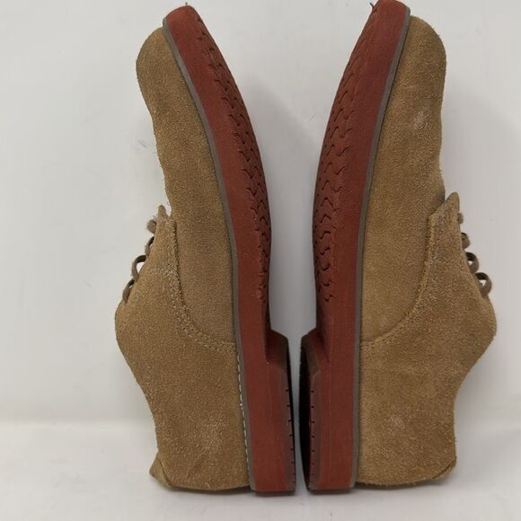 Sperry Topsider Tevin Boys shoes, size 5.5, the color is “dirty buck” - Picture 5 of 13